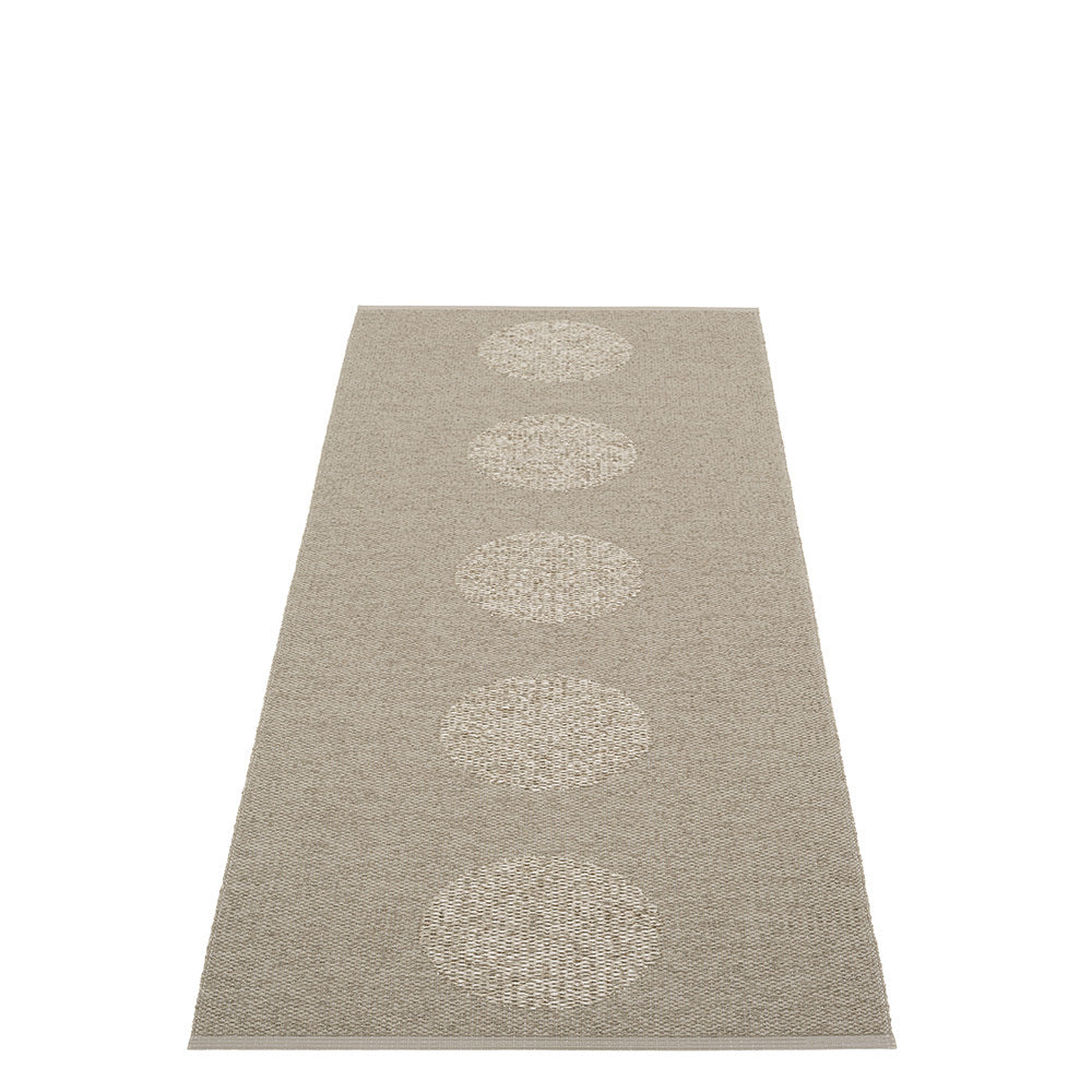 Pappelina_Rug_Vera_2.0_Dark_Linen