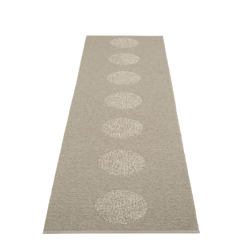 Pappelina_Rug_Vera_2.0_Dark_Linen