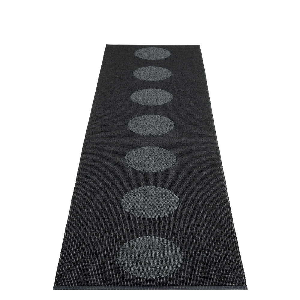 Pappelina_Rug_Vera_2.0_Black