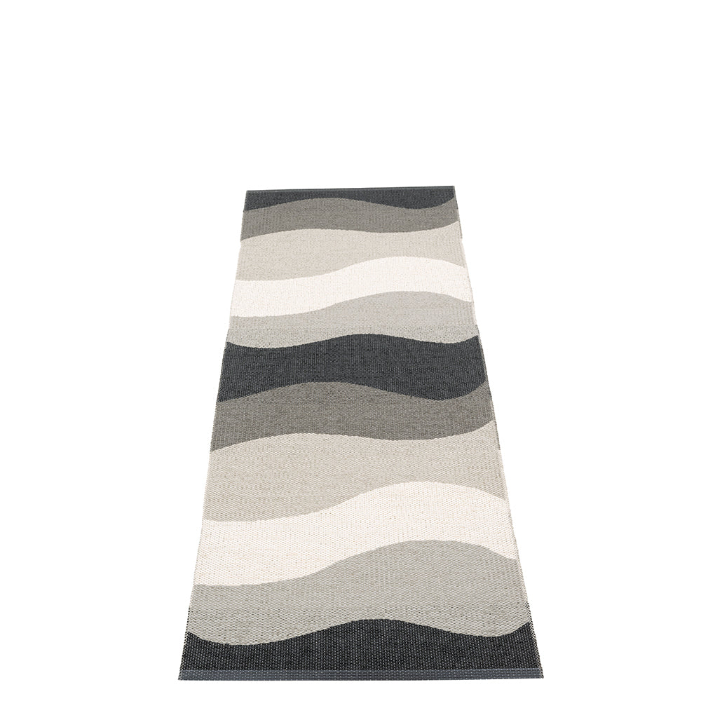 Pappelina_Urvi_Rug_Metal