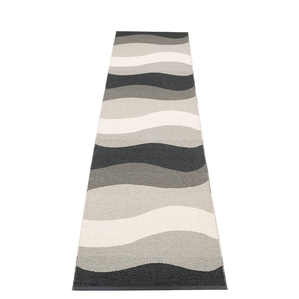 Pappelina_Urvi_Rug_Metal
