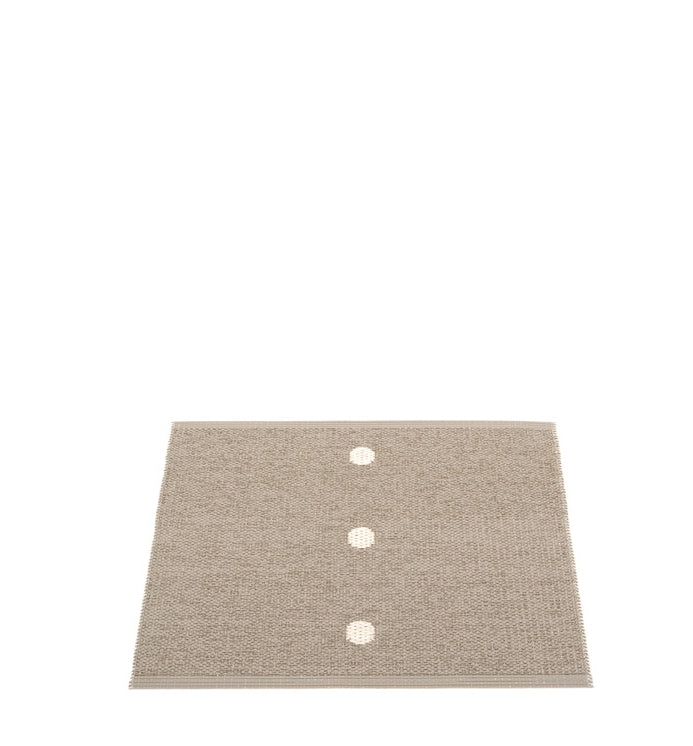 Pappelina_Rug_Peg_Dark_Linen