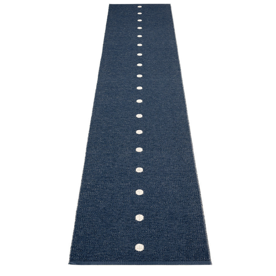 Pappelina_Rug_Peg_Dark_Blue