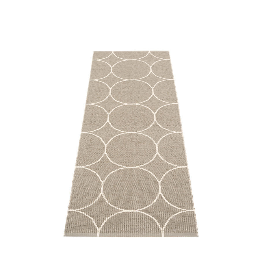Pappelina_Rug_Boo_Dark_Linen