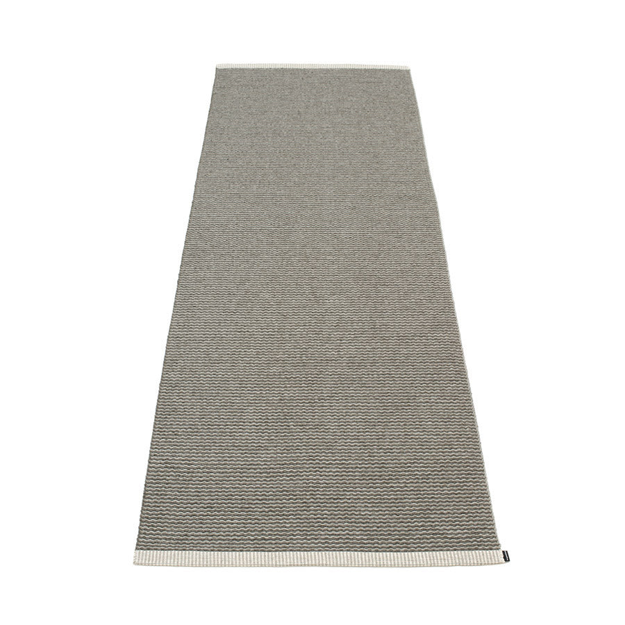 Pappelina_Rug_Mono_Charcoal