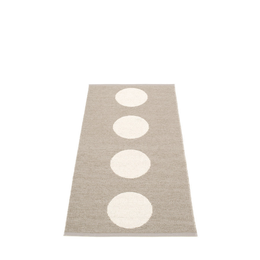 Pappelina_Rug_Vera_Mud