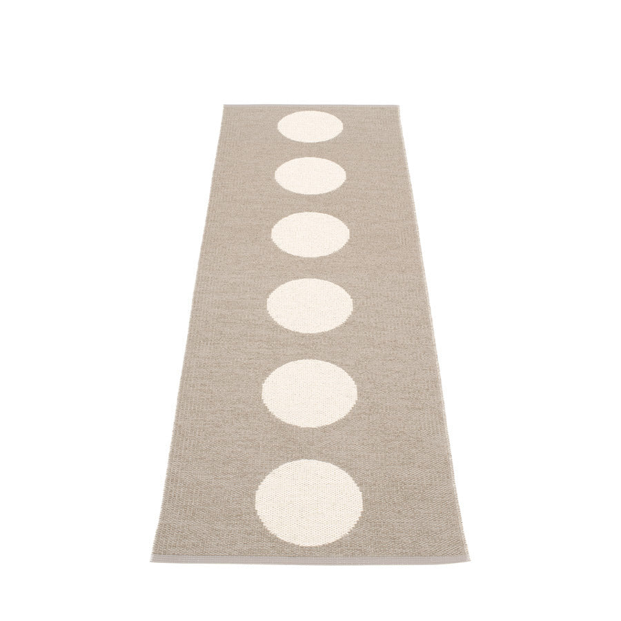 Pappelina_Rug_Vera_Mud