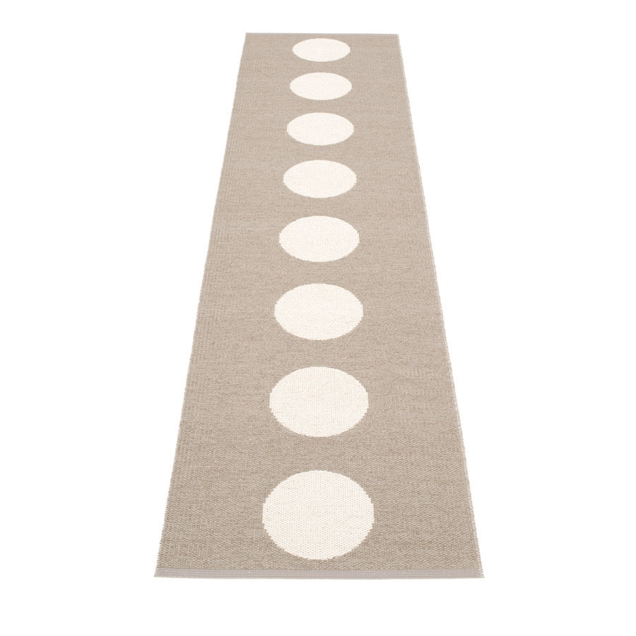 Pappelina_Rug_Vera_Mud