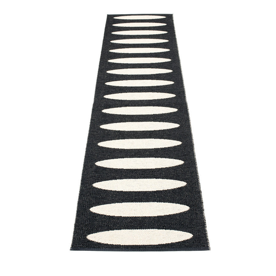 Pappelina Rug Ella Black-Vanilla