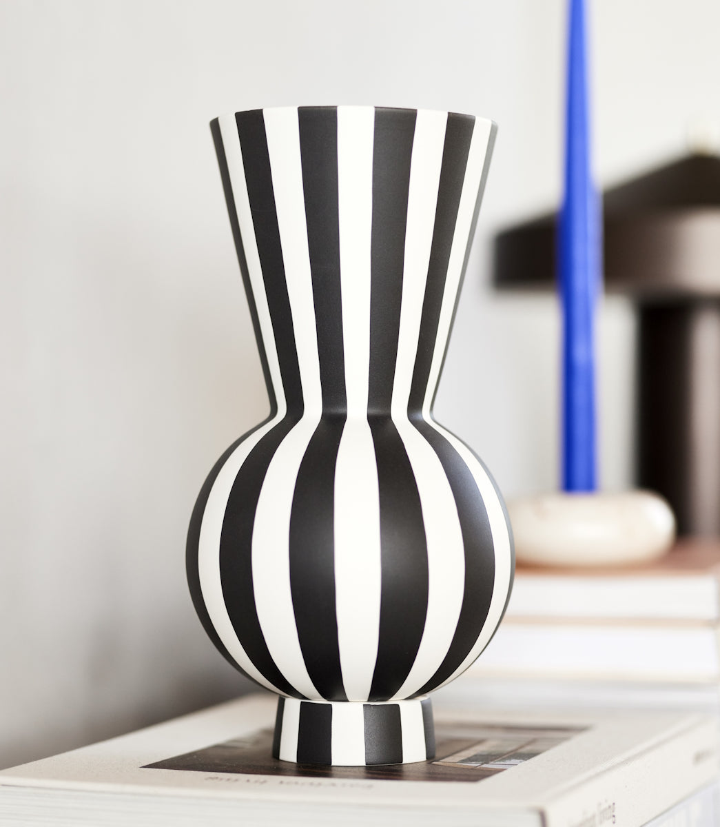 OYOY Toppu Vase Round white-black