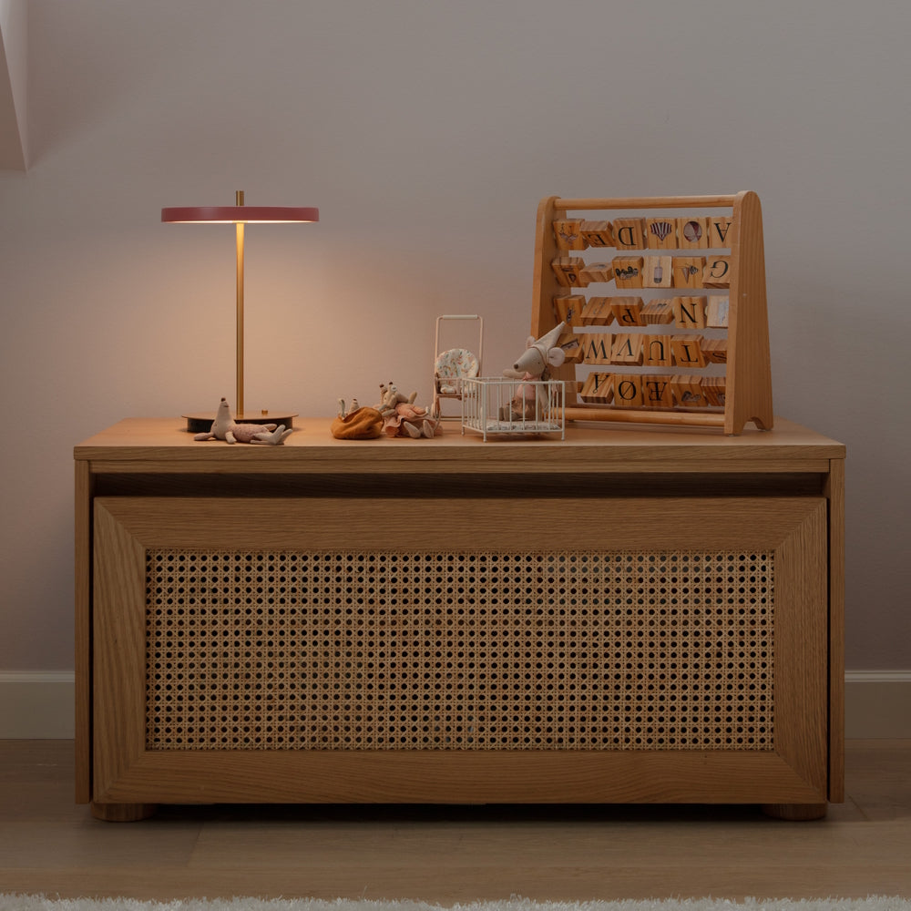 Umage Asteria Move Table Lamp