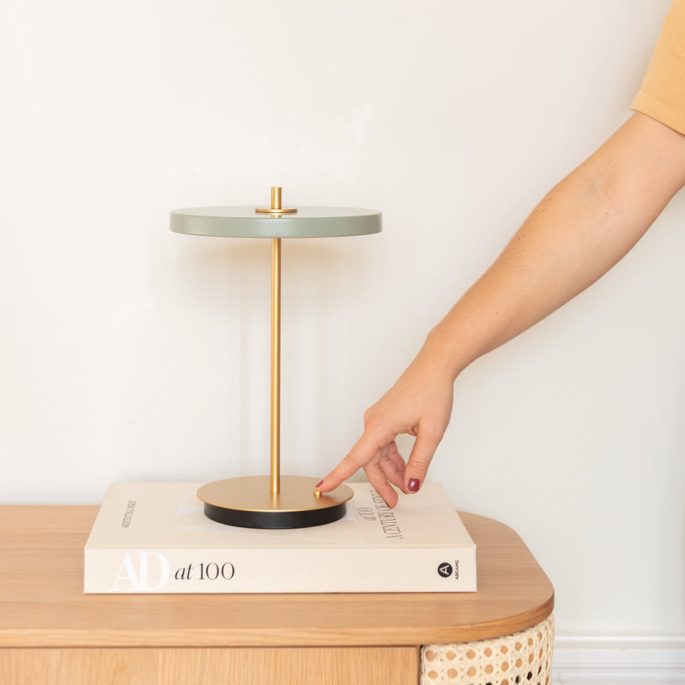 Umage Asteria Move Table Lamp