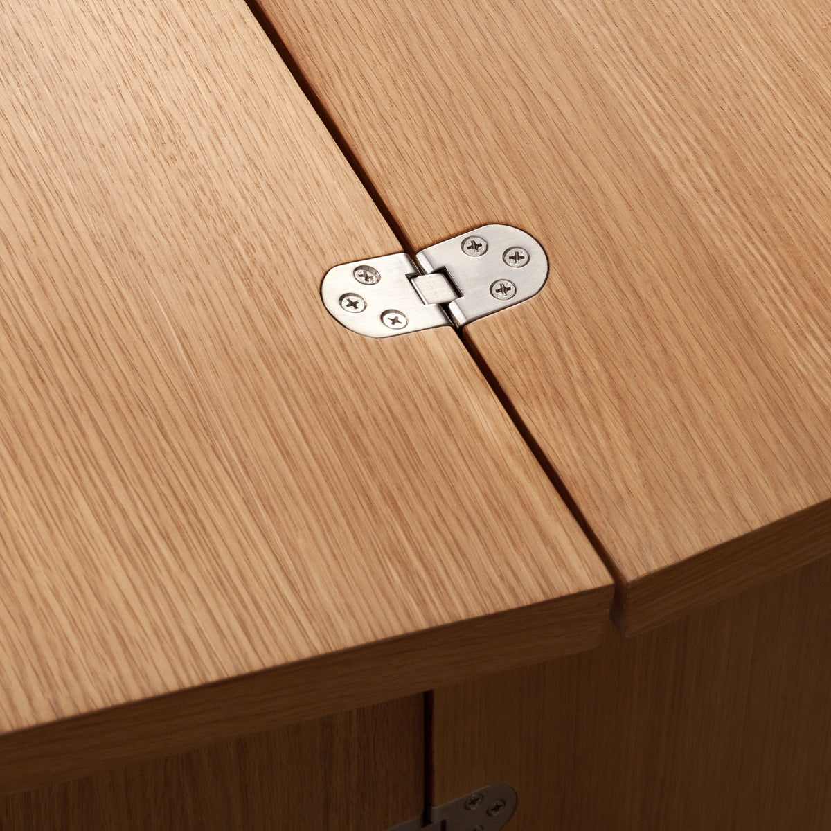 Design House Stockholm Flip Table Oak