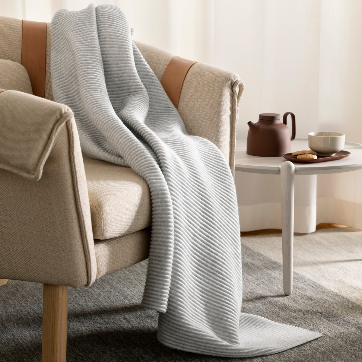 Design House Stockholm Pleece Throw 140x170 Light Grey