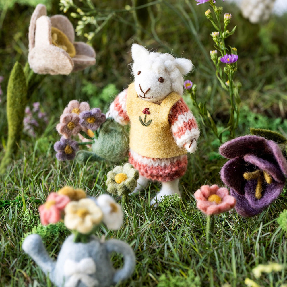 Gry & Sif Sheep Small White Girl Watering Can