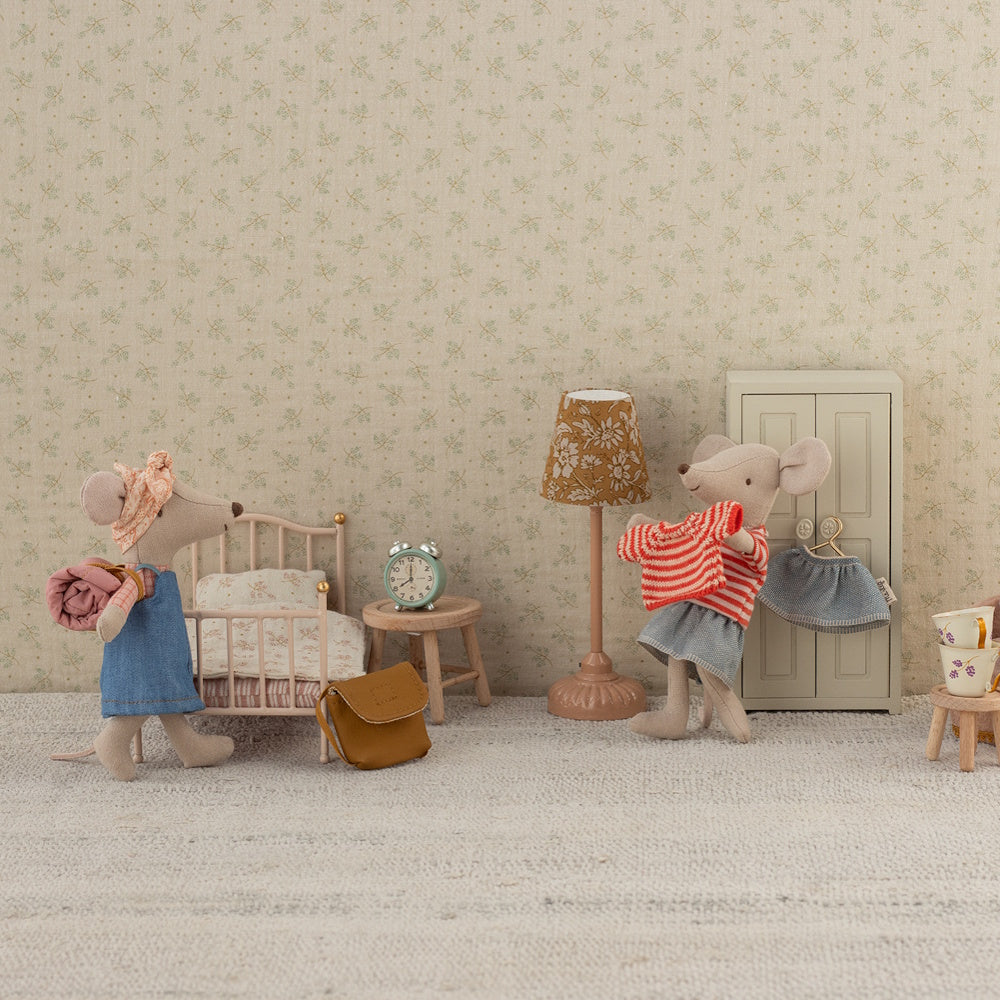 Maileg Knitted Sweater and Skirt Big Sister Mouse