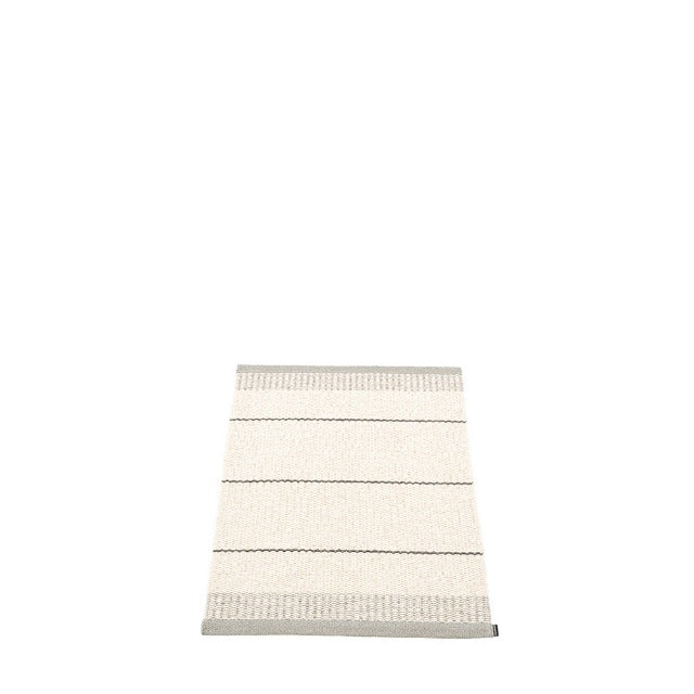 Pappelina Rug Belle Warm Grey