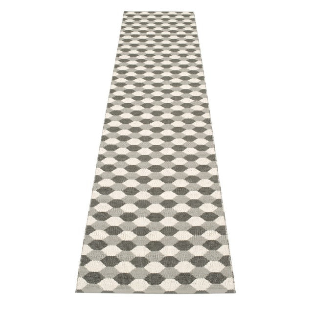 Pappelina Rug Dana Warm Grey