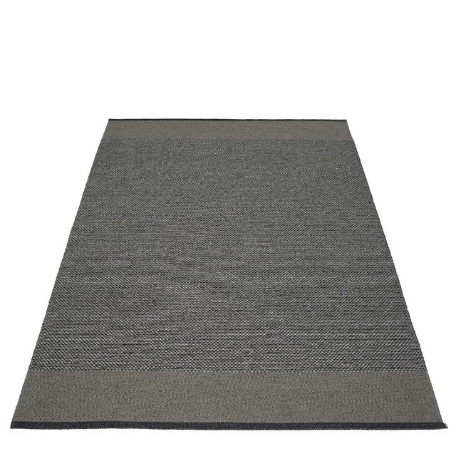 Pappelina Rug Edit Black