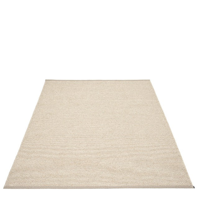 Pappelina_Rug_Effi_Mud