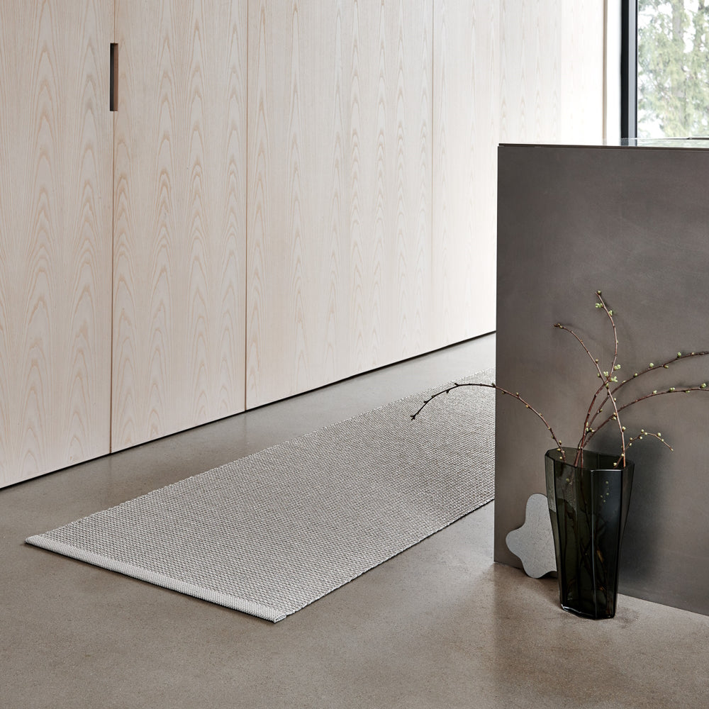 Pappelina_Rug_Emm_Linen_Lifestyle