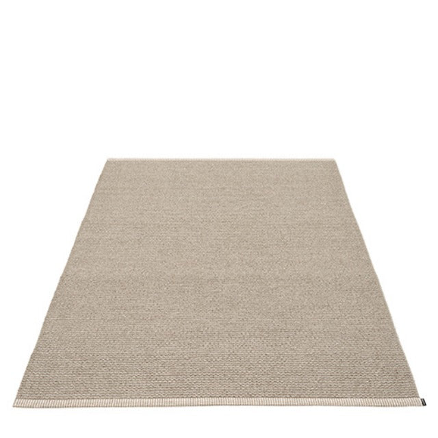 Pappelina_Rug_Mono_Dark_Linen