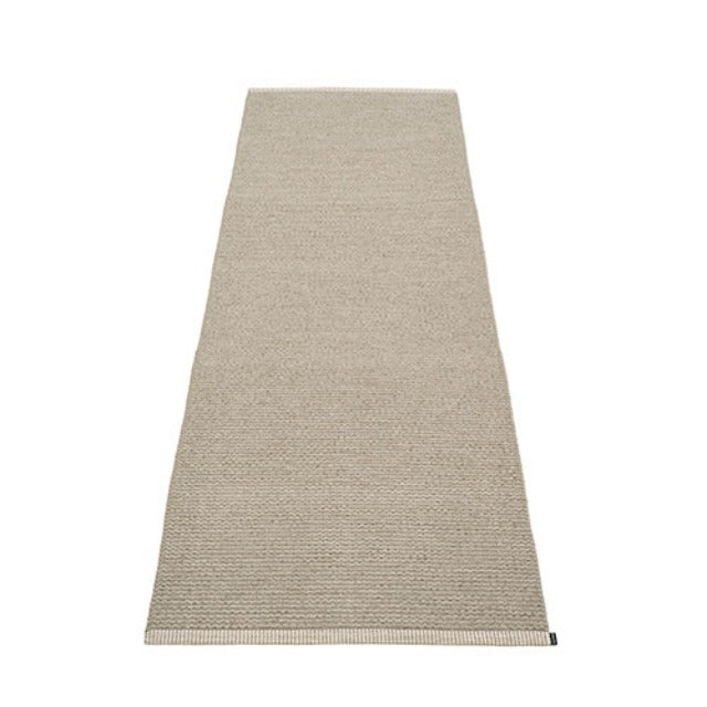 Pappelina_Rug_Mono_Dark_Linen