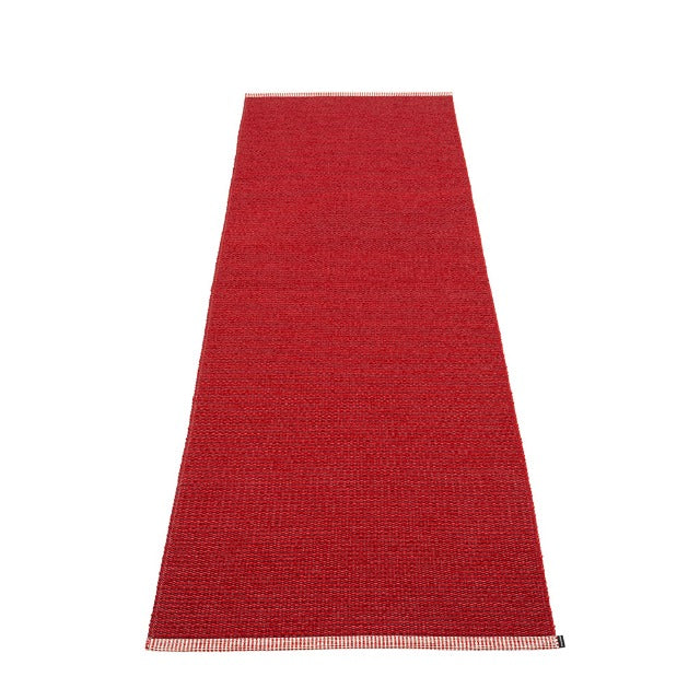 Pappelina_Rug_Mono_Dark_Red