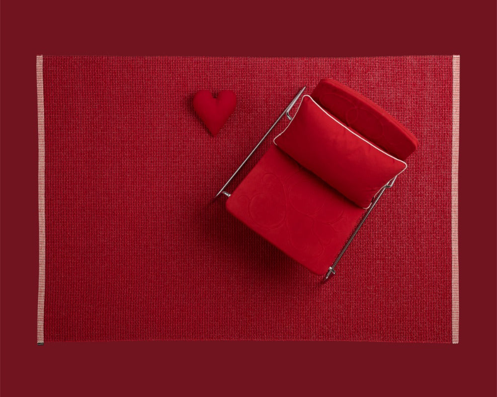 Pappelina_Rug_Mono_Dark_Red_Lifestyle