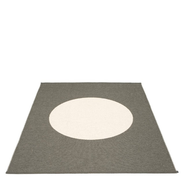 Pappelina_Rug_Vera_Charcoal