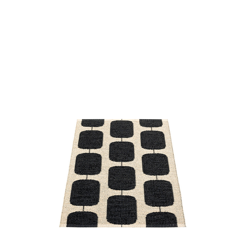 Pappelina_Rug_Sten_Black_Back