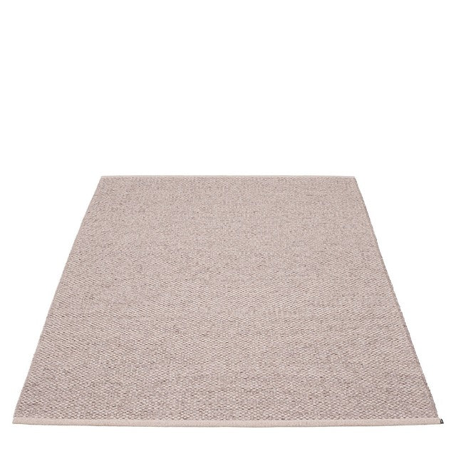 Pappelina_Rug_Svea_Lilac