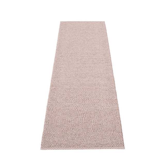 Pappelina_Rug_Svea_Lilac