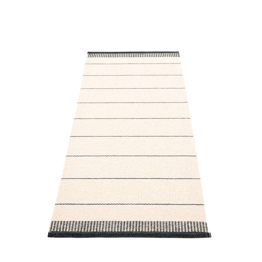 Pappelina_Rug_Belle_Black