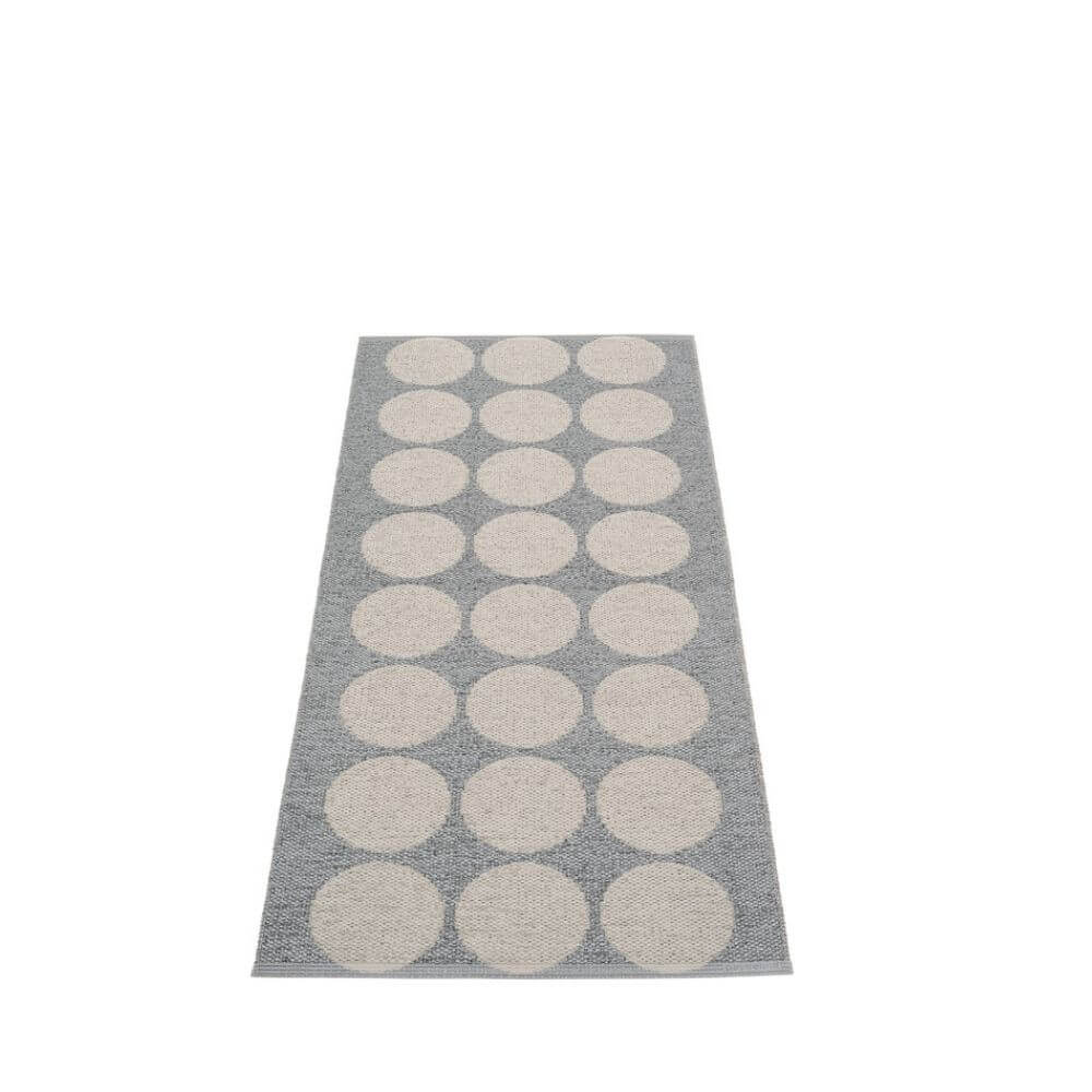 Pappelina_Rug_Hugo_Granit1