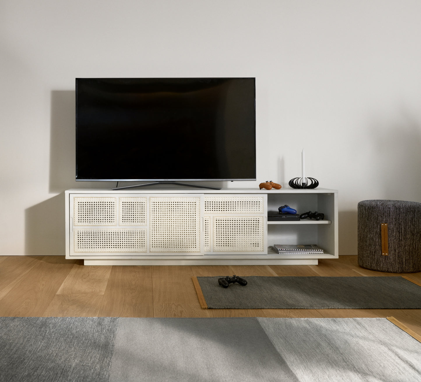 Design House Stockholm Air Sideboard Low Oak-Rattan White