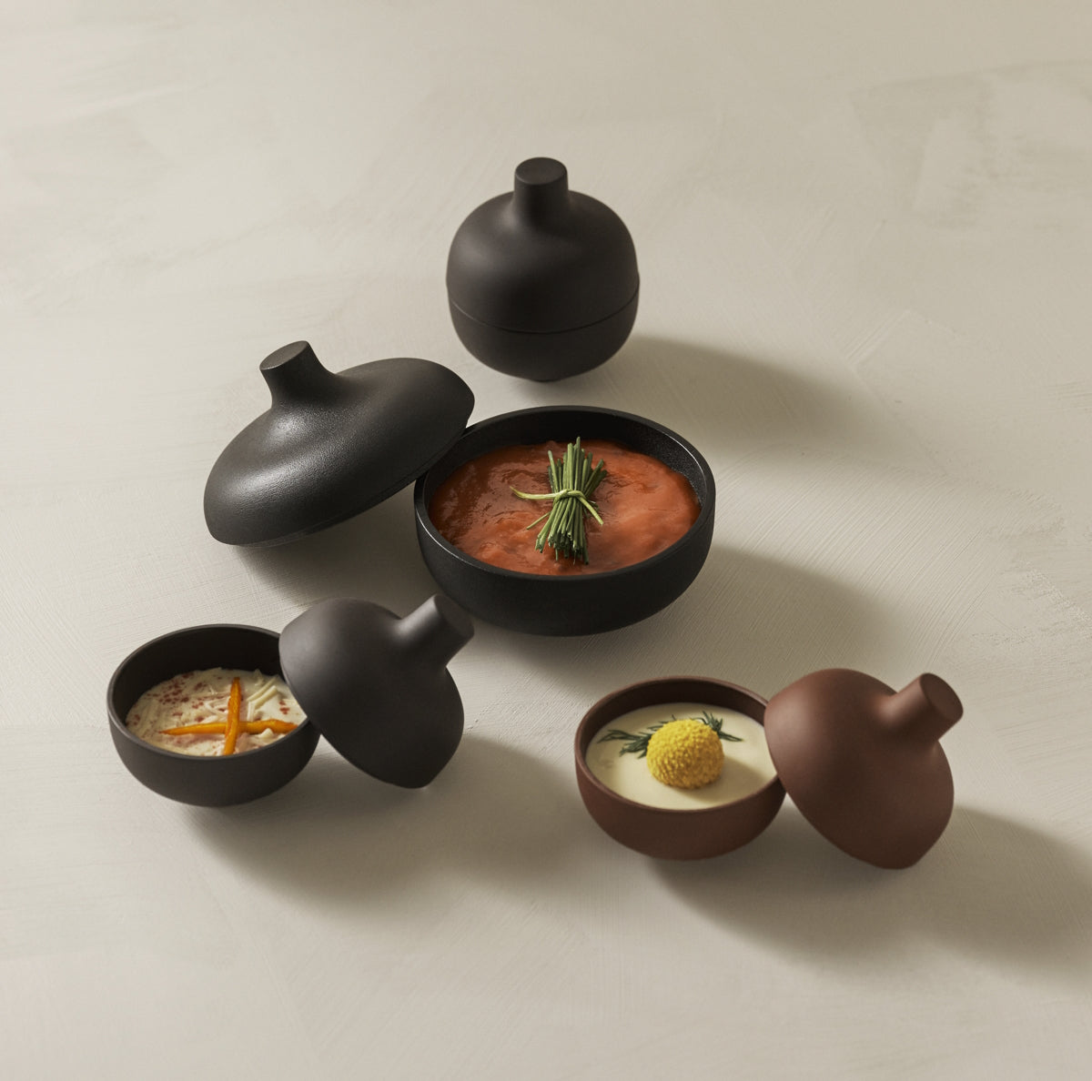 Design House Stockholm Sand Secrets Small Bowl Red