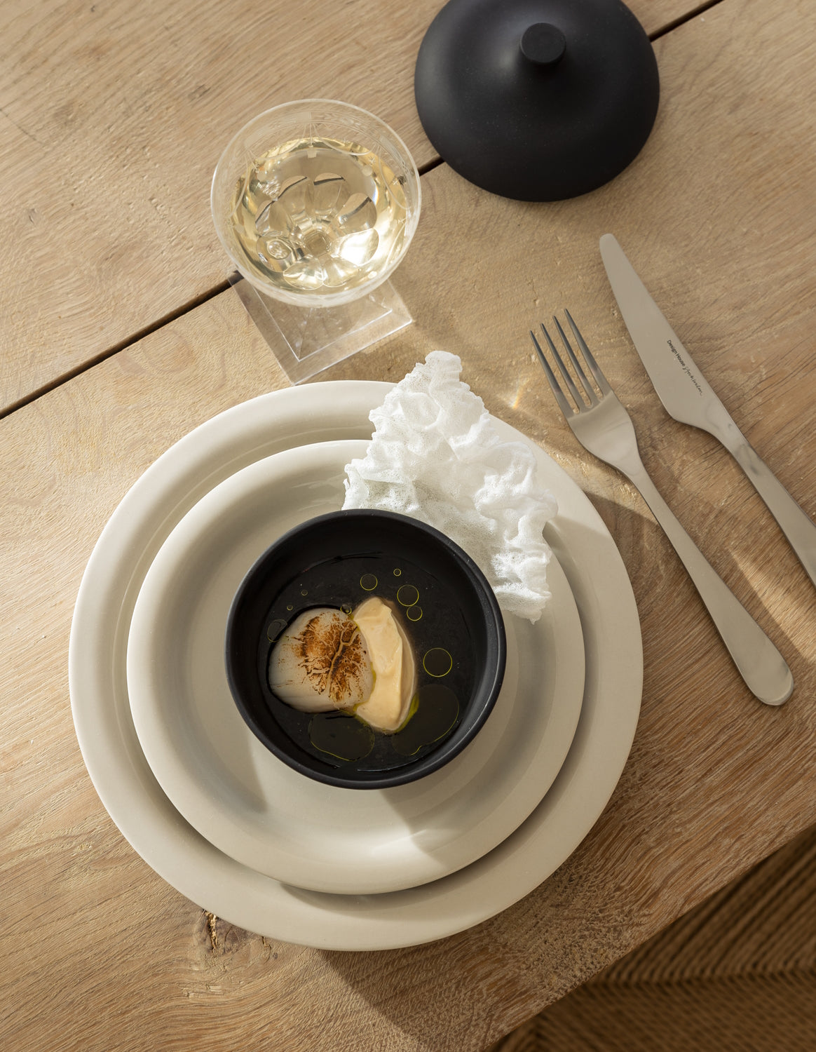 Design House Stockholm Sand Secrets Medium Bowl Black