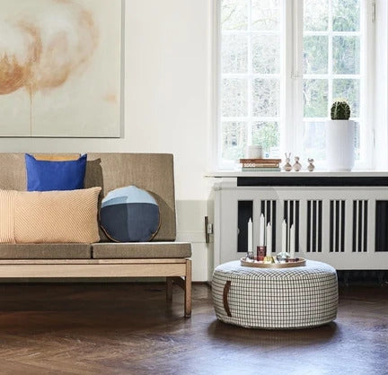 OYOY Sit On Me Pouf Round white