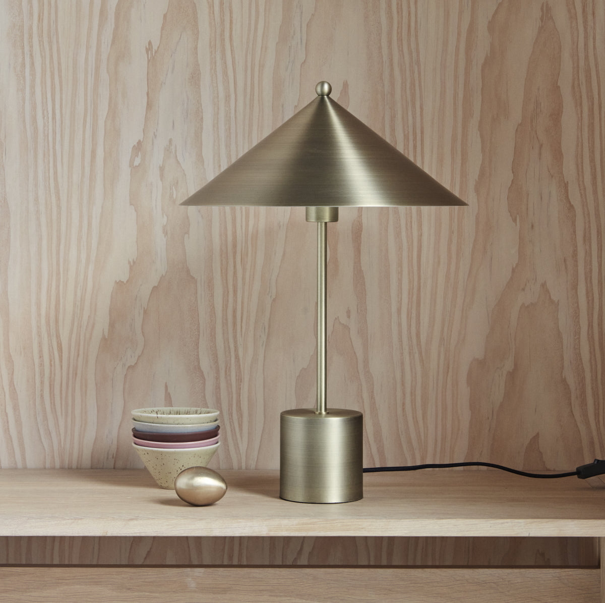 OYOY Kasa Table Lamp brass