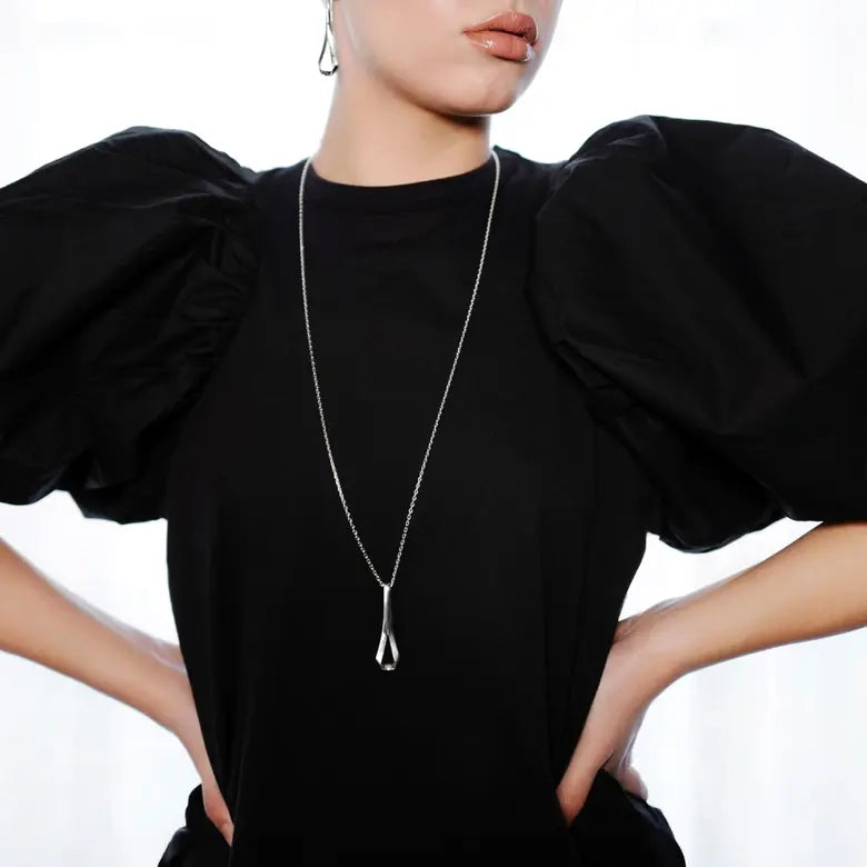 Efva Attling Folded Pendant Necklace