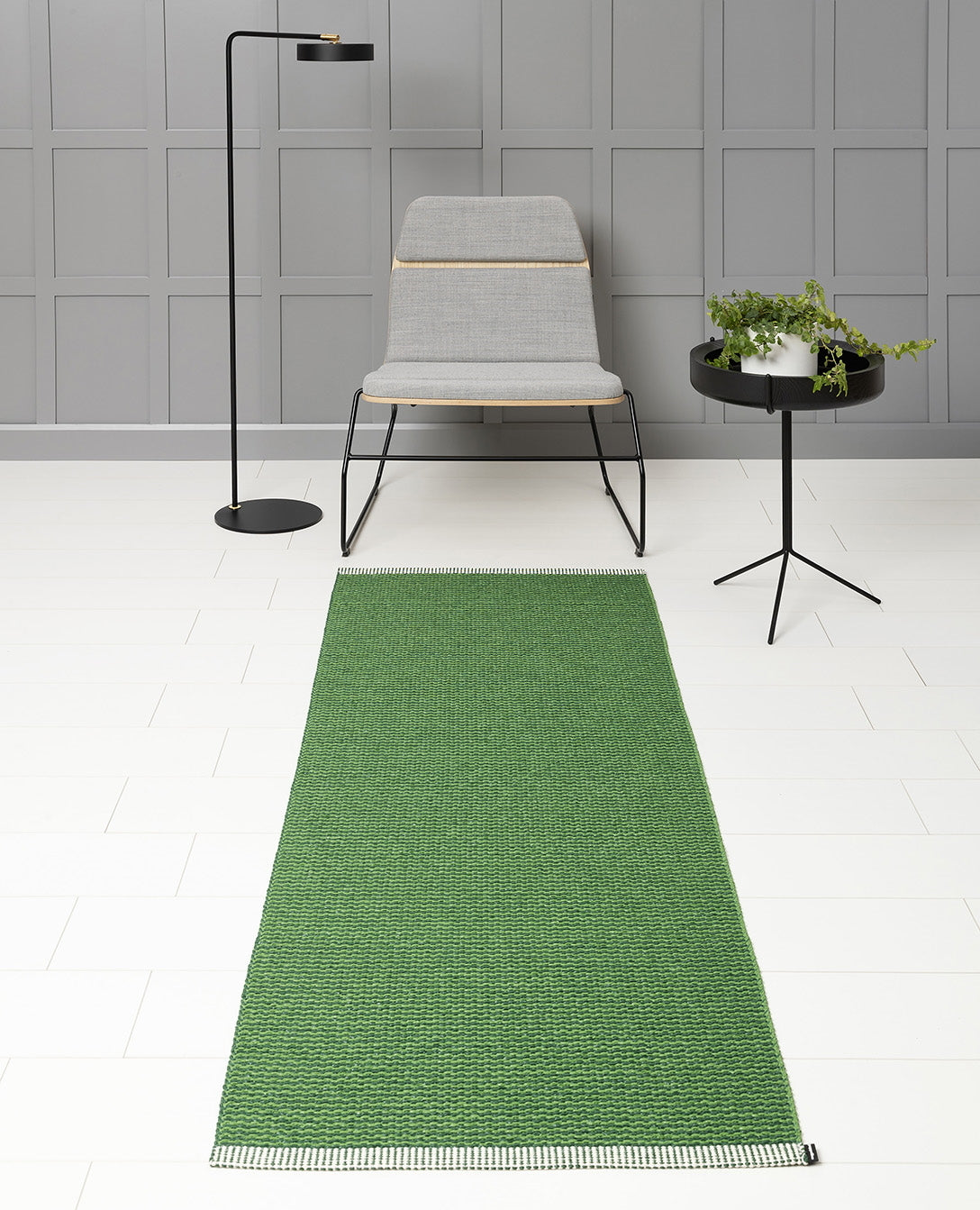 Pappelina_Rug_Mono_Grass_Green_Lifestyle