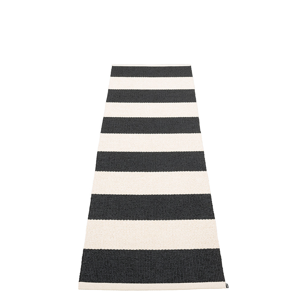 Pappelina Rug Bob Black