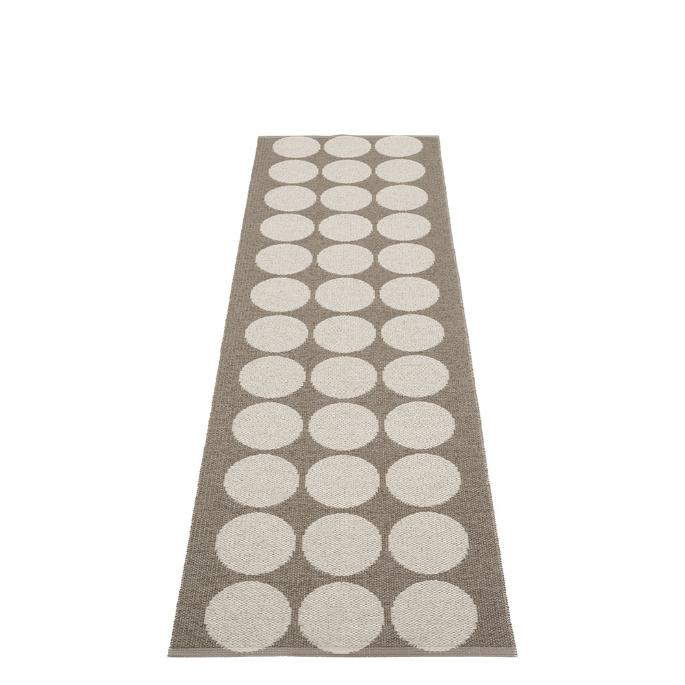 Pappelina Rug Hugo Walnut