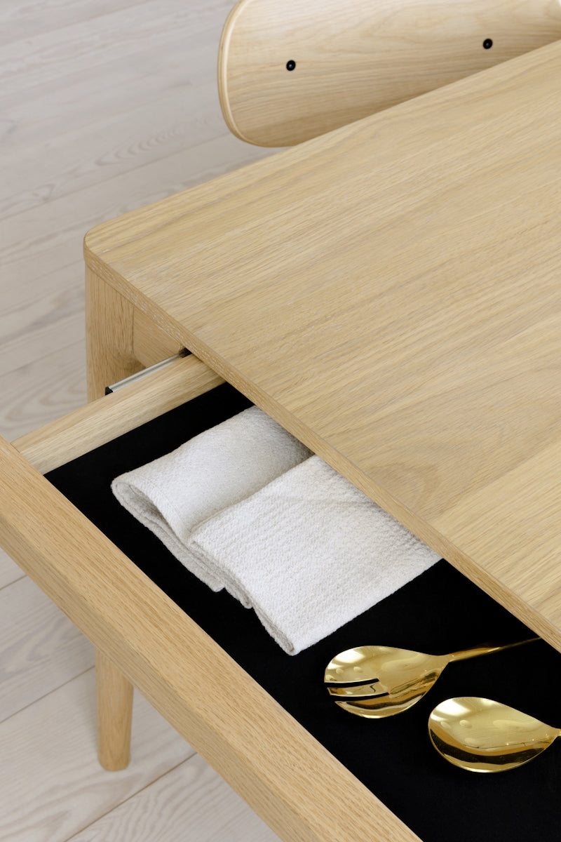 Umage Heart n Soul Dining Table