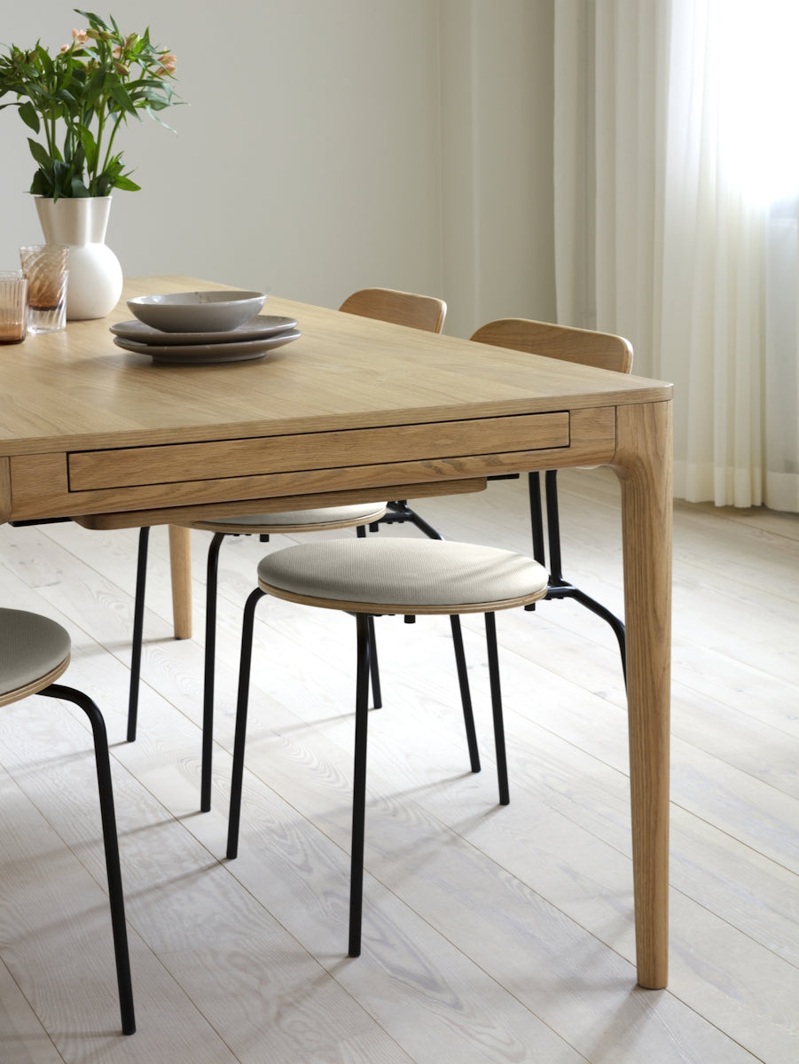 Umage Heart n Soul Dining Table