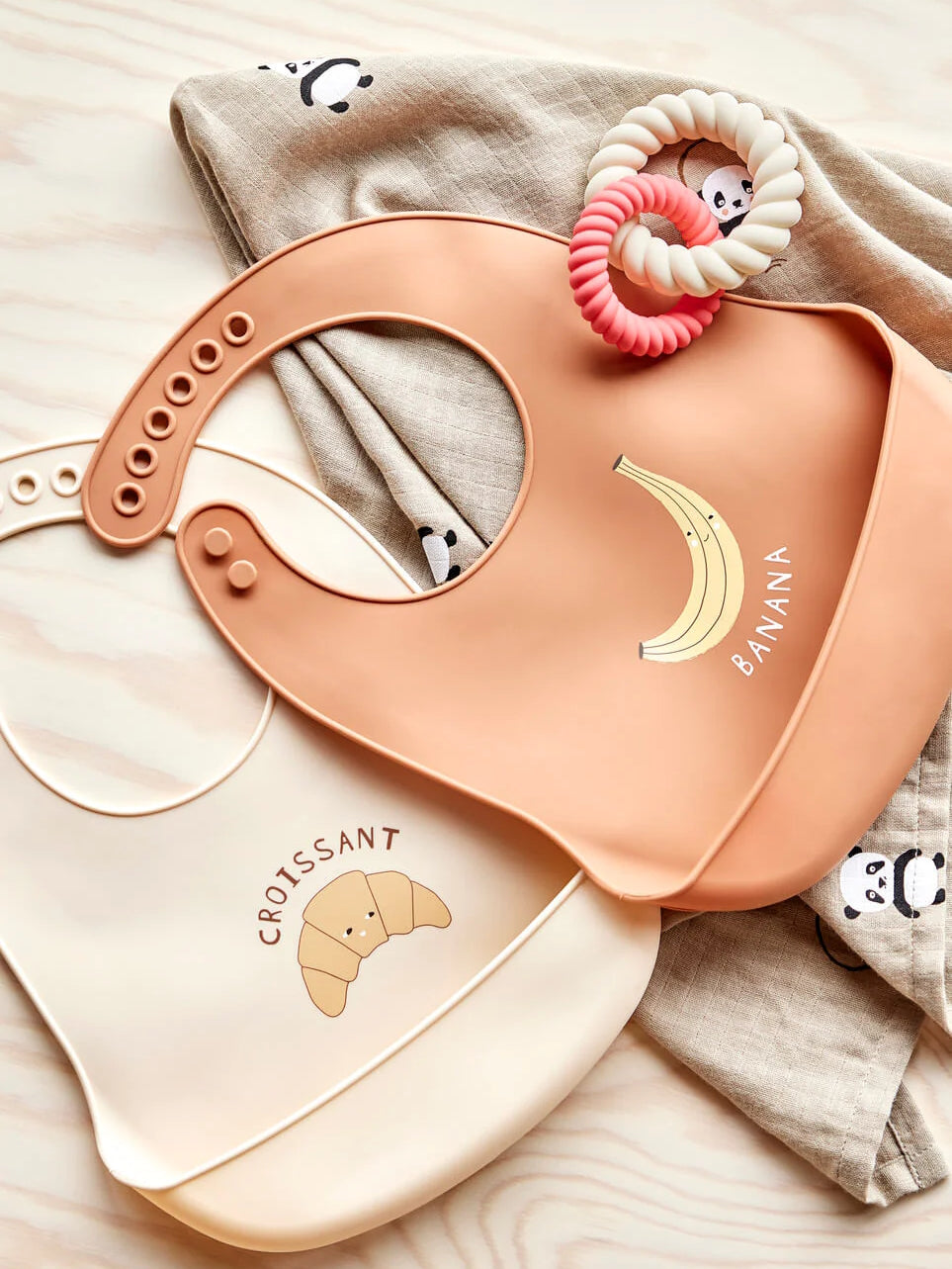 OYOY Mellow Teether Cherry Red-Vanilla
