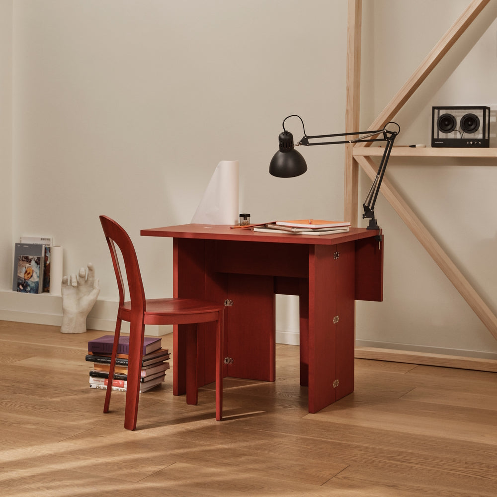 Design House Stockholm Flip Table XS Red