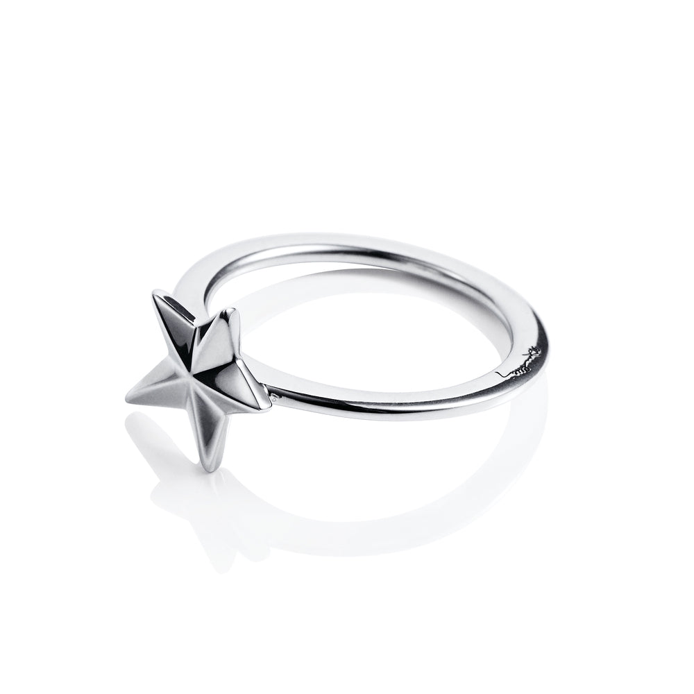 Efva Attling Catch A Falling Star Ring
