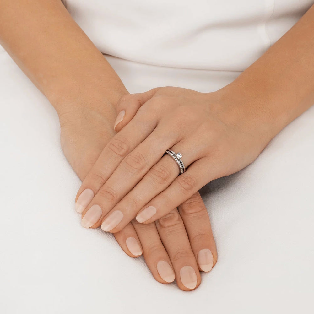Efva Attling 21 Stars & Signature Thin Ring